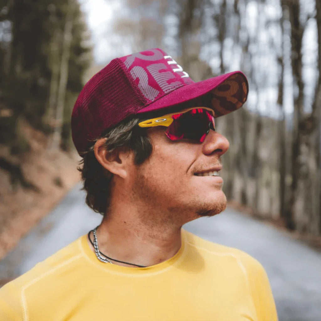 Gorra Multisport Roja Protección Solar Optimizada Compressport