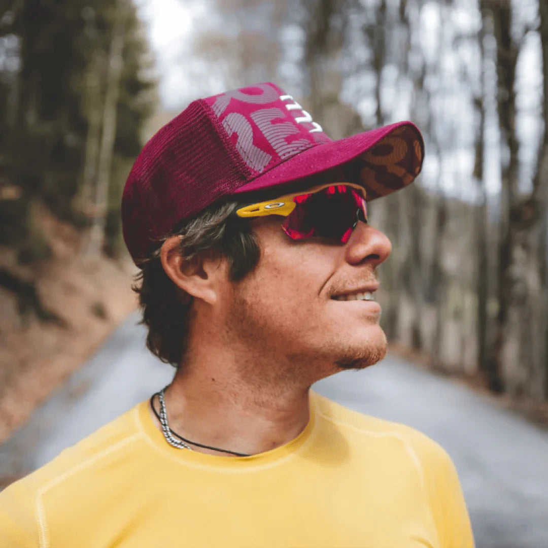 Gorra Multisport Roja Protección Solar Optimizada Compressport
